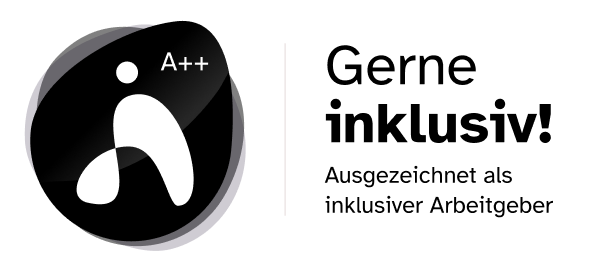 Das A++ Siegel der Initiative mit der Aufschrift: Gerne inklusiv! Ausgezeichnet als inklusiver Arbeitgeber in schwarz.